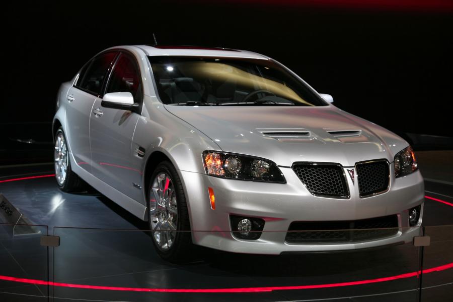  Pontiac G8 GXP 2009 года  (фото 25 из 79)